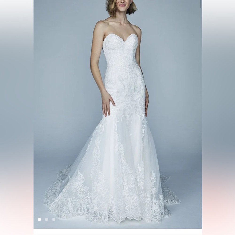 Ivory Mermaid Lace Wedding Dress (Plus Size)